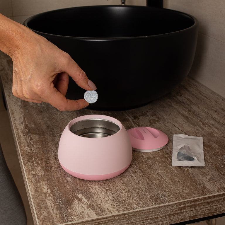 Can I clean my oral appliance with just a sterilising tablet? (2025) - Dr. Jack Pinnar-Smith