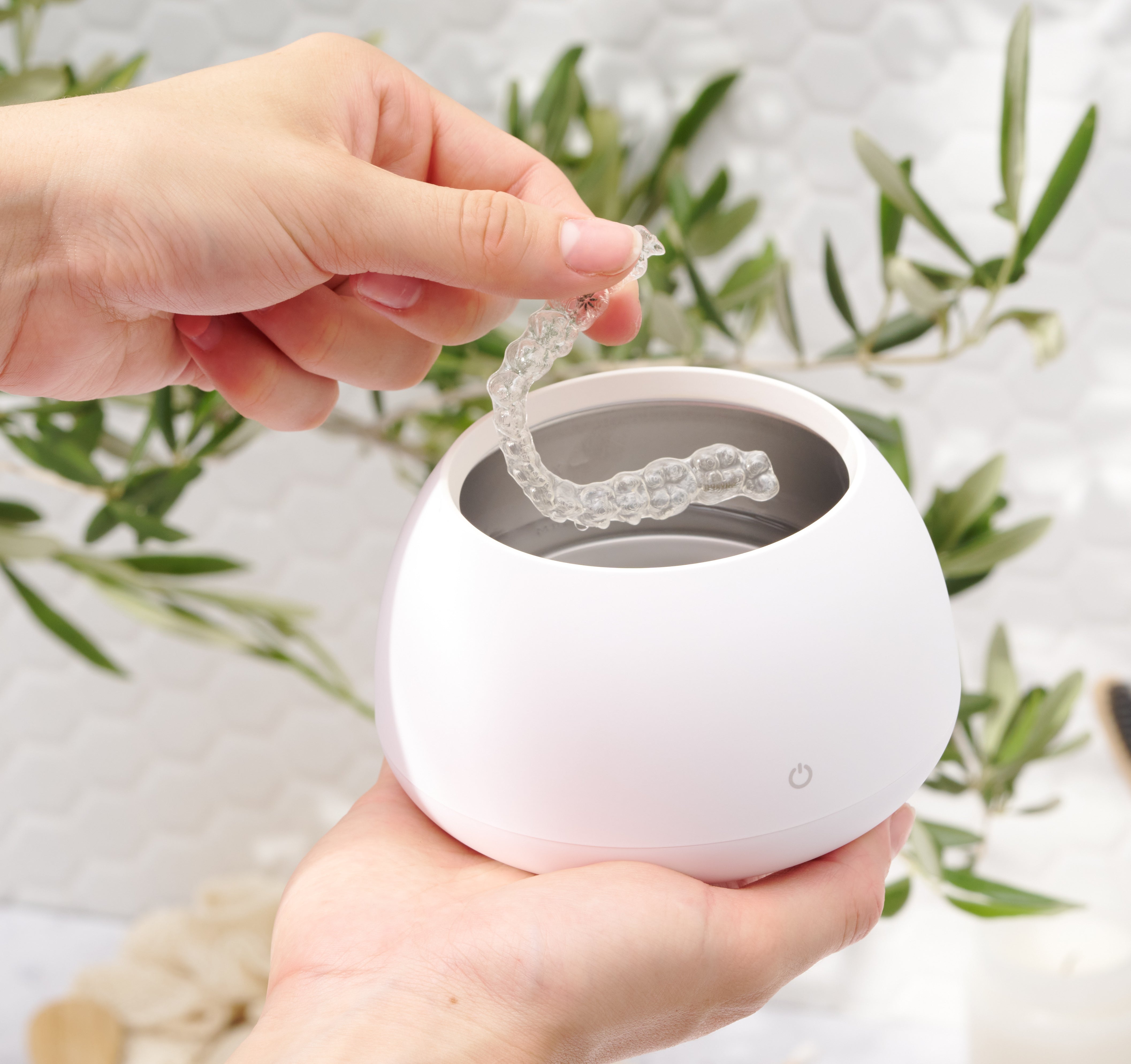 What can the Dental Pod clean? (2025)