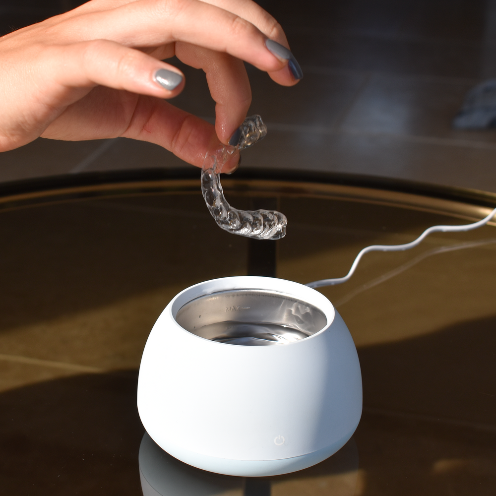 Do dentists using an ultrasonic cleaner for my retainer? (20 ZIMA Dental UK